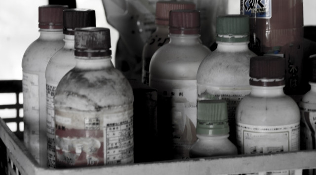 使用期限が切れた古い「除草剤」の処分方法を教えて!