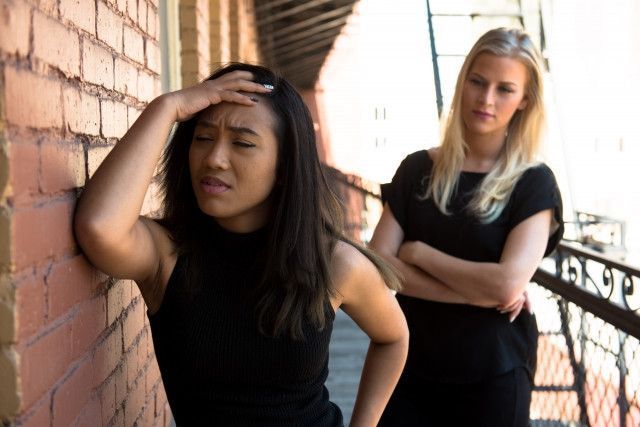 言葉が通じない外国人の農業実習生のケンカをおさめるには?