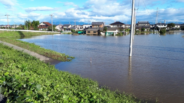 大雨で農地が水没し、泥土のようになってしまった。どう土壌