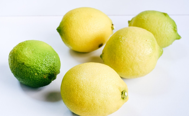 レモンの栽培を考えていますが、品種について特徴を教えてください
