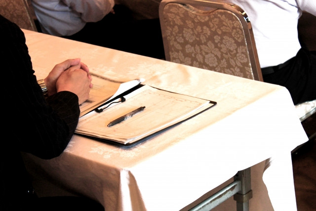 技能実習責任者講習は誰でも受けられる?